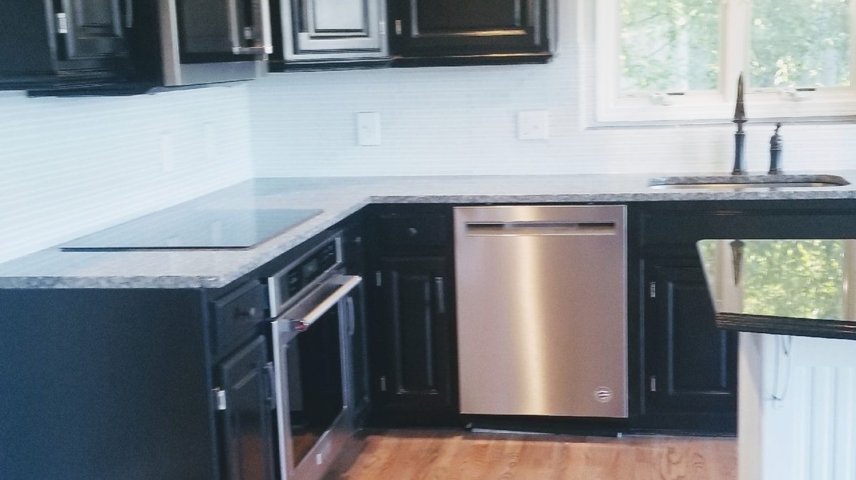Cleaned kitchen with granite counters